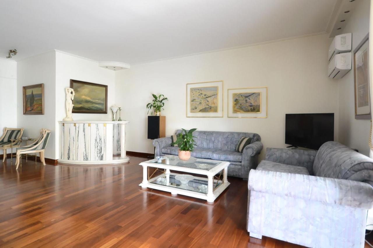 Luxury Apartment Demokratias Atény Exteriér fotografie